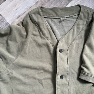 Urban Outfitters Short Sleeve Button Up - Large